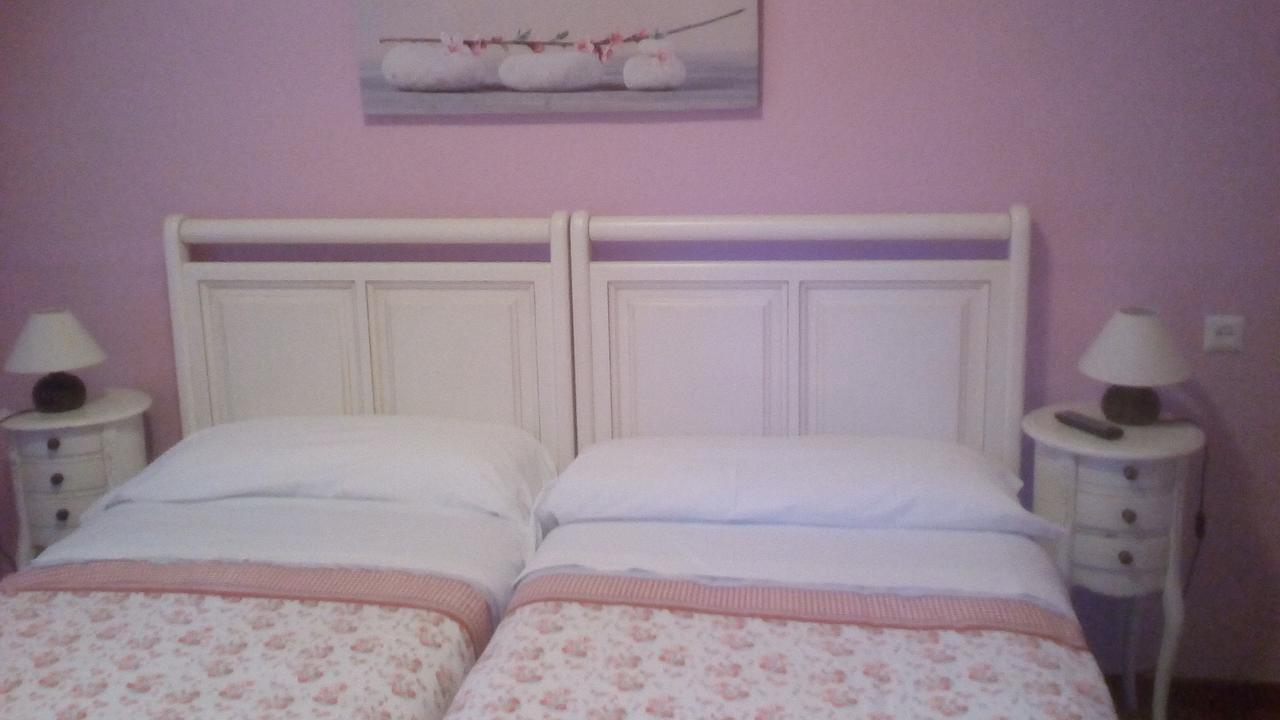 Pension Room Pamplona Kültér fotó